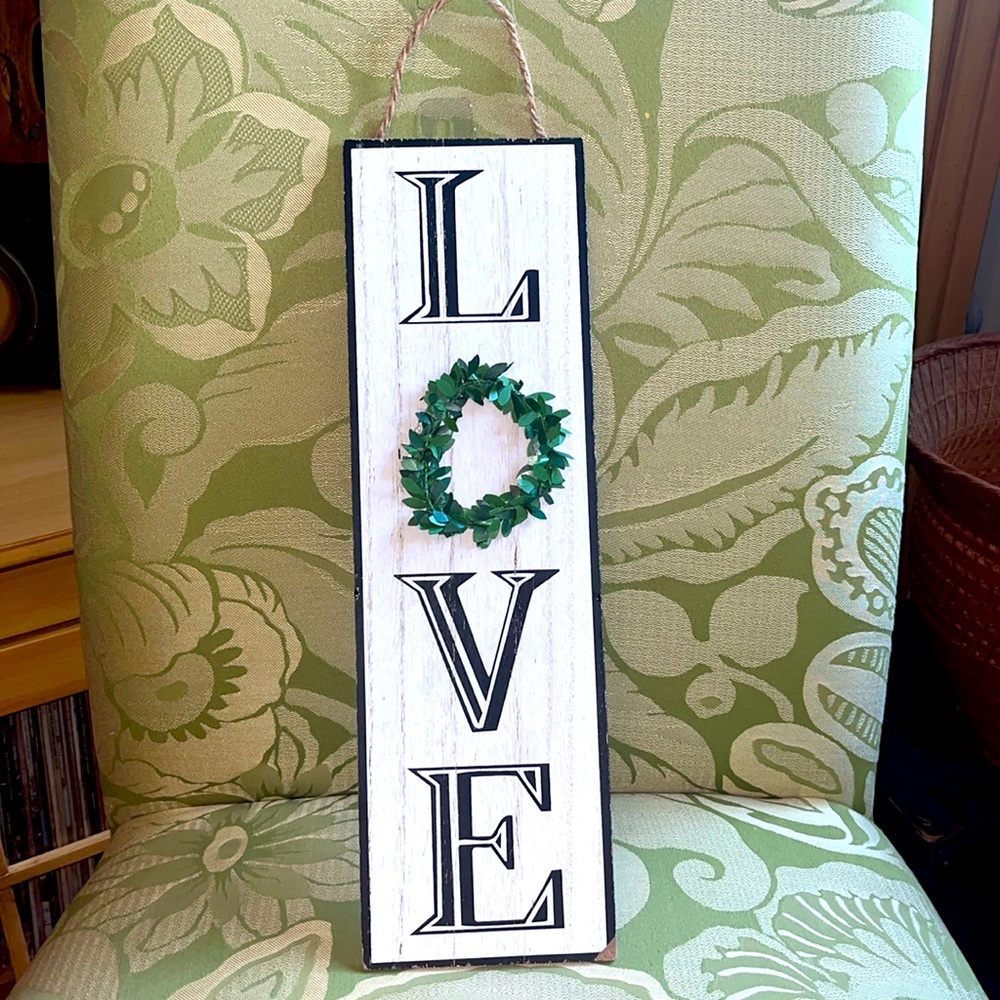 Nwt Love home decor sign hanging sign